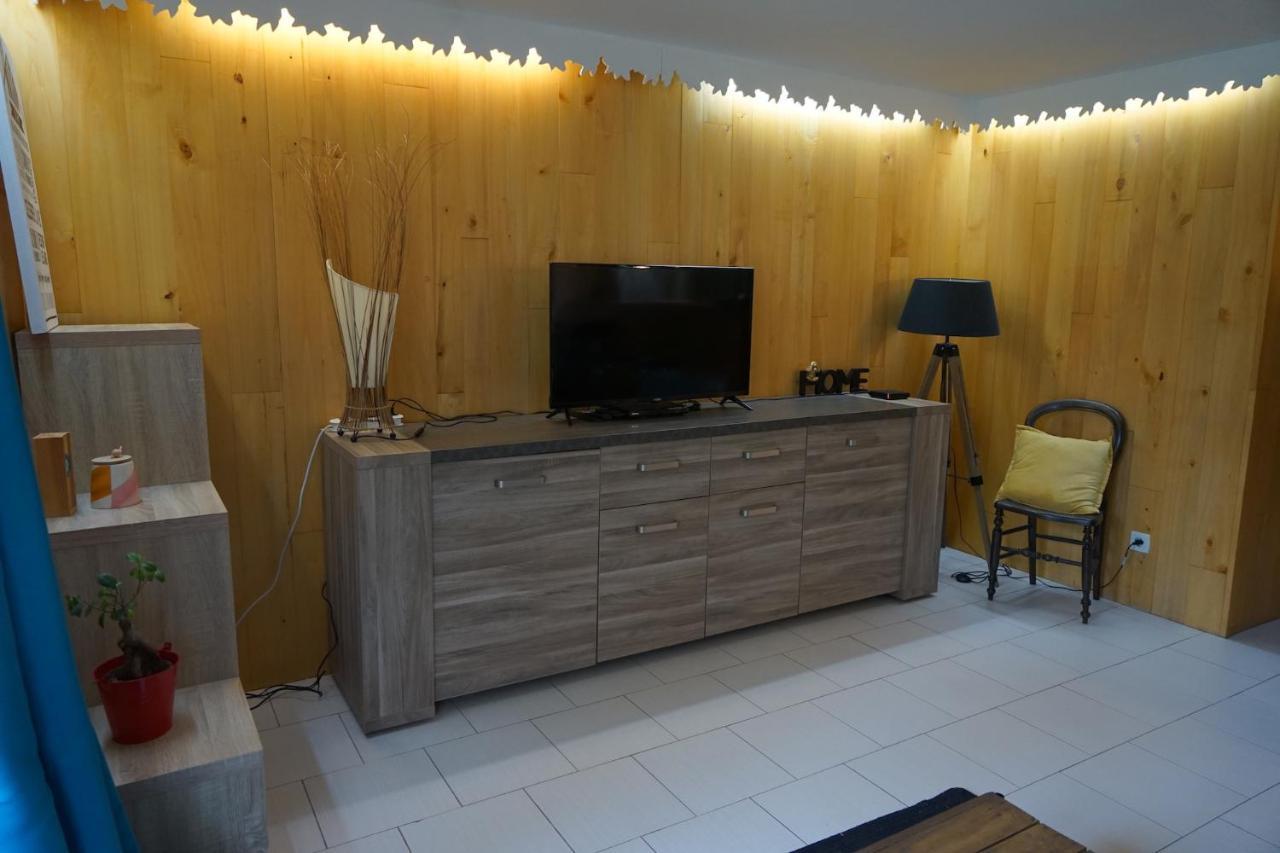 Superbe Appartement Au Calme De 1 A 3 Personnes Sarlat-la-Caneda Exterior photo
